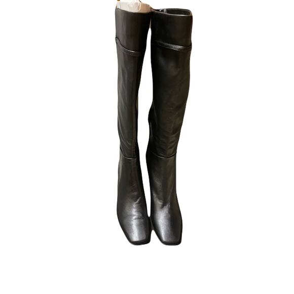 Lyla Knee High Boot (Women)
Sam Edelman
Women Regular & Wide Calf Size 7 - Picture 2 of 6